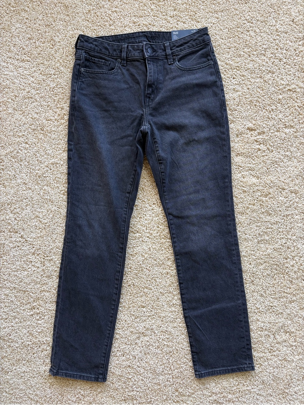 NWT American Eagle Mid-Rise Stretch Skinny Jeans Black Magic Wash Size 4 Regular